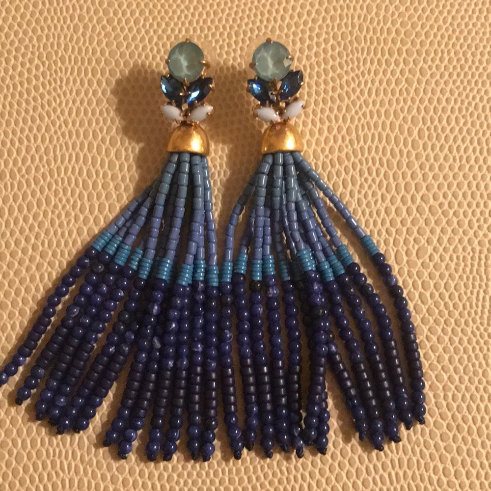 Stella & Dot Iris earring